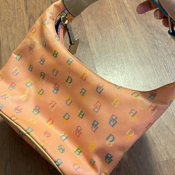 Dooney & Bourke Peach and Beige Shoulder Bag - Picture 5 of 7
